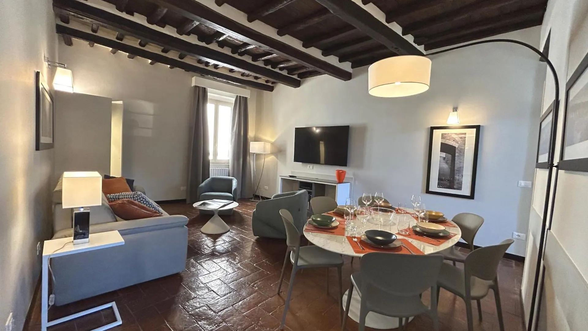 Aenea Inn Рим