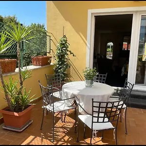 Comfort Astoria Palace Bed & Breakfast