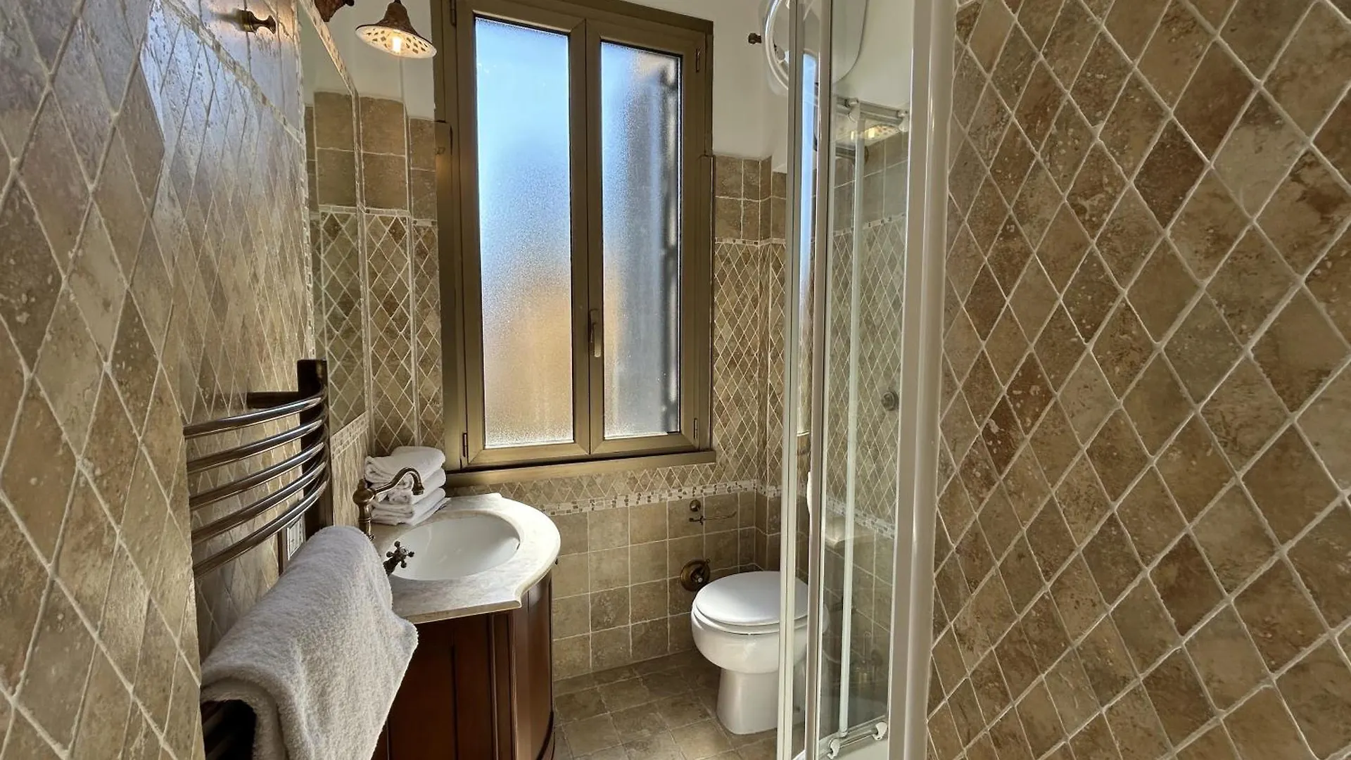 Aenea Inn Rome