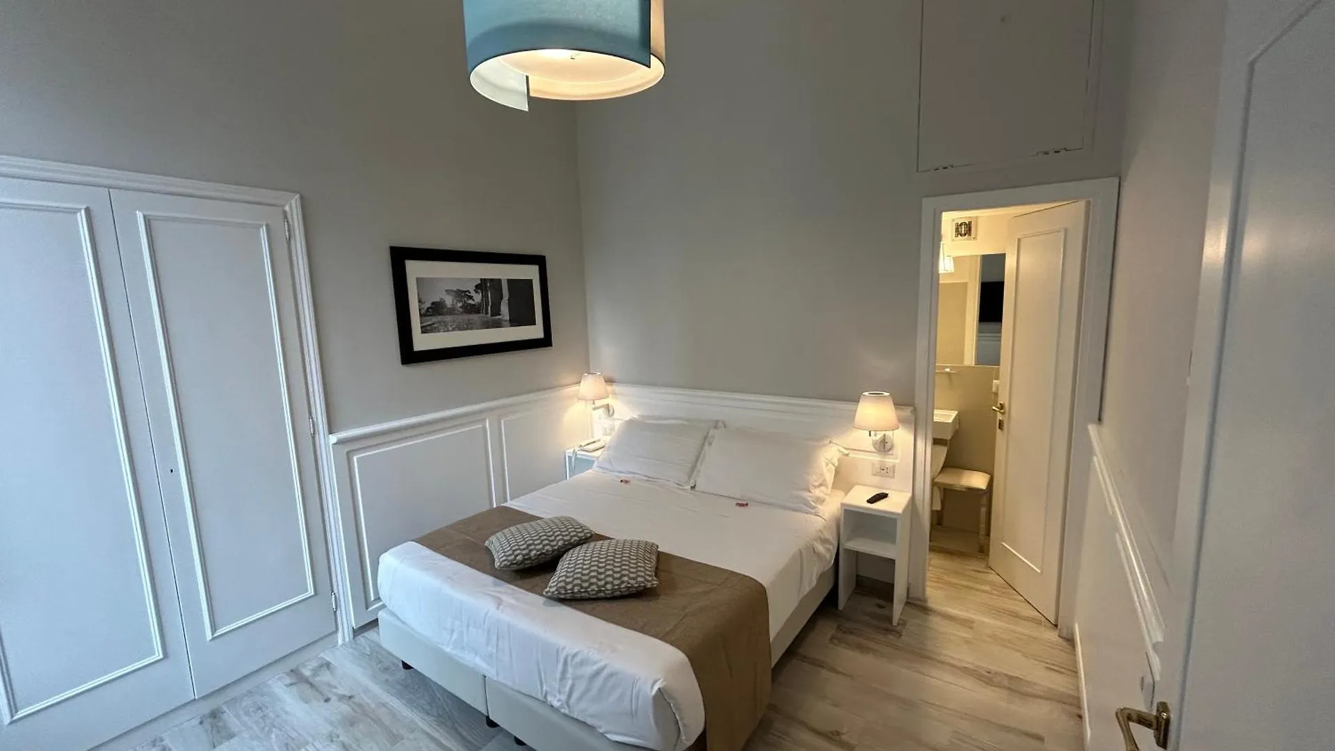 Aenea Inn Rome 3*,