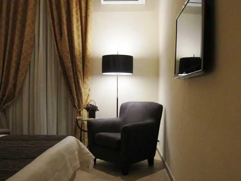 לינה וארוחת בוקר רומא Aenea Inn